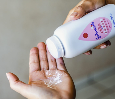 Talcum Powder Case